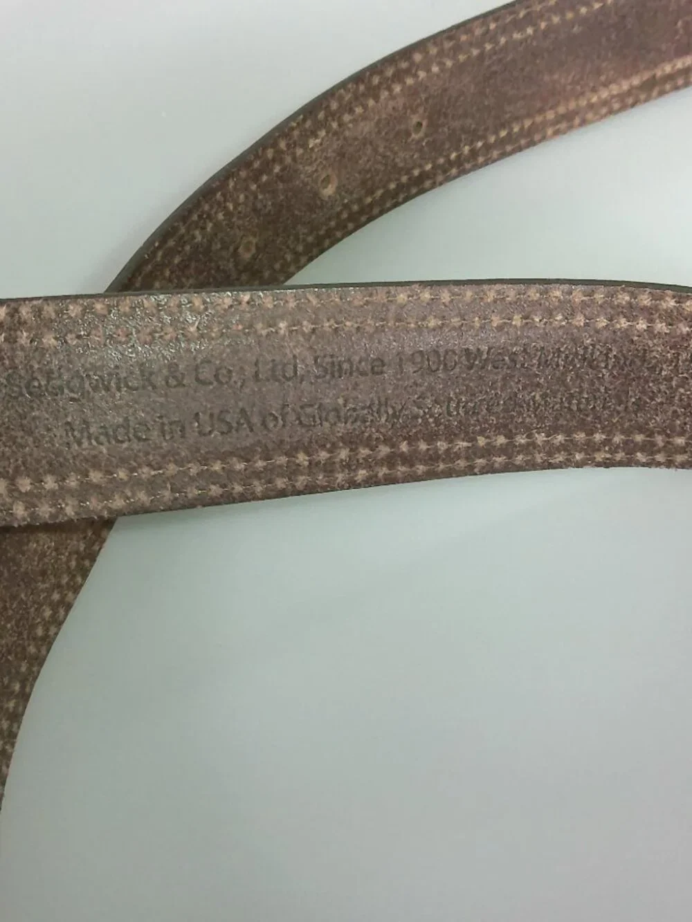 Orvis Sedgwick Bridle Leather Belt Size 38 Brown Brass Buckle USA Made